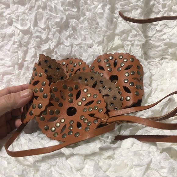 Medieval like renaissance looking belt with metal beads- 30” without ties - Picture 6 of 7